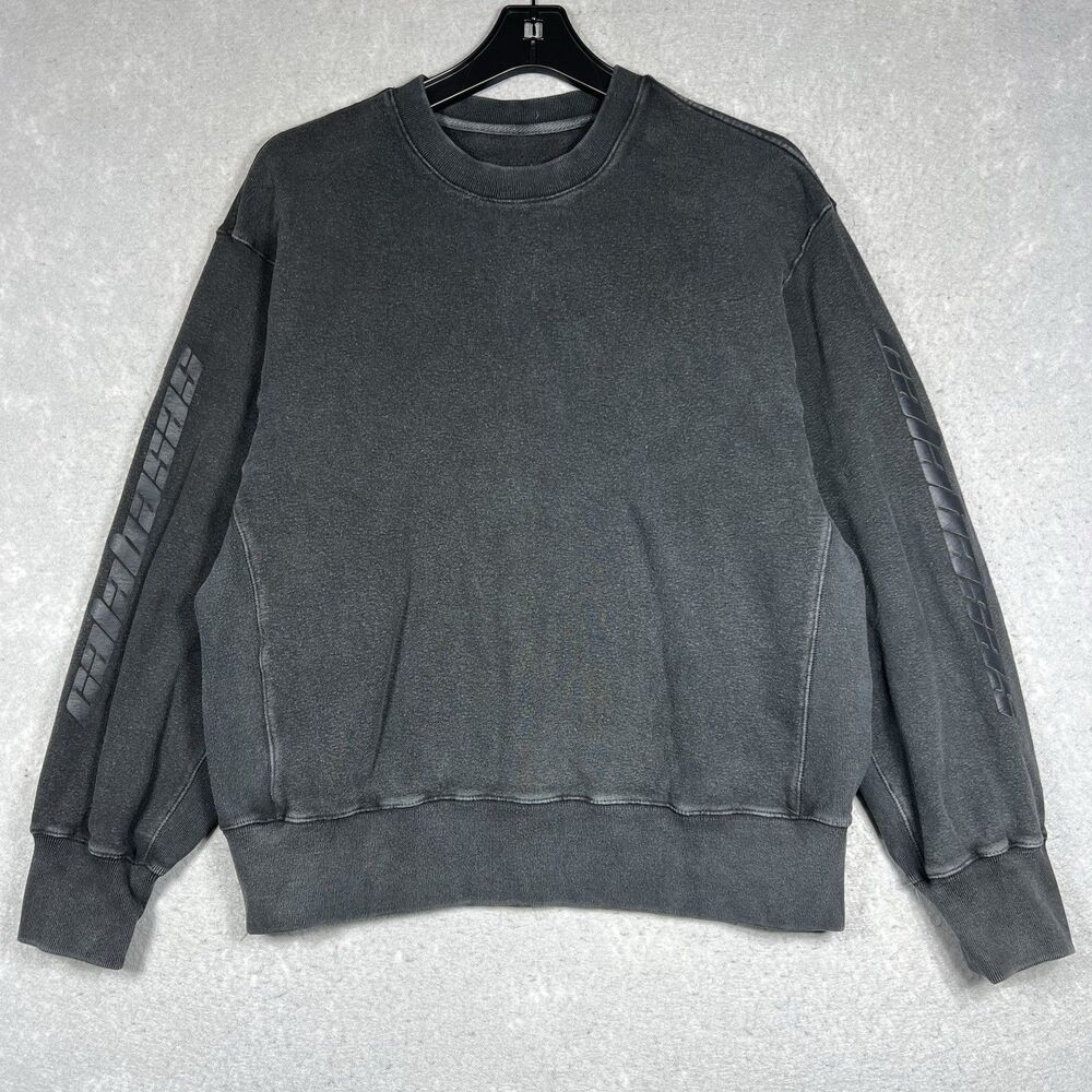 Yeezy Season 4 Bat Calabasas Crewneck Sweater Men’s Size Medium Black Faded Wash